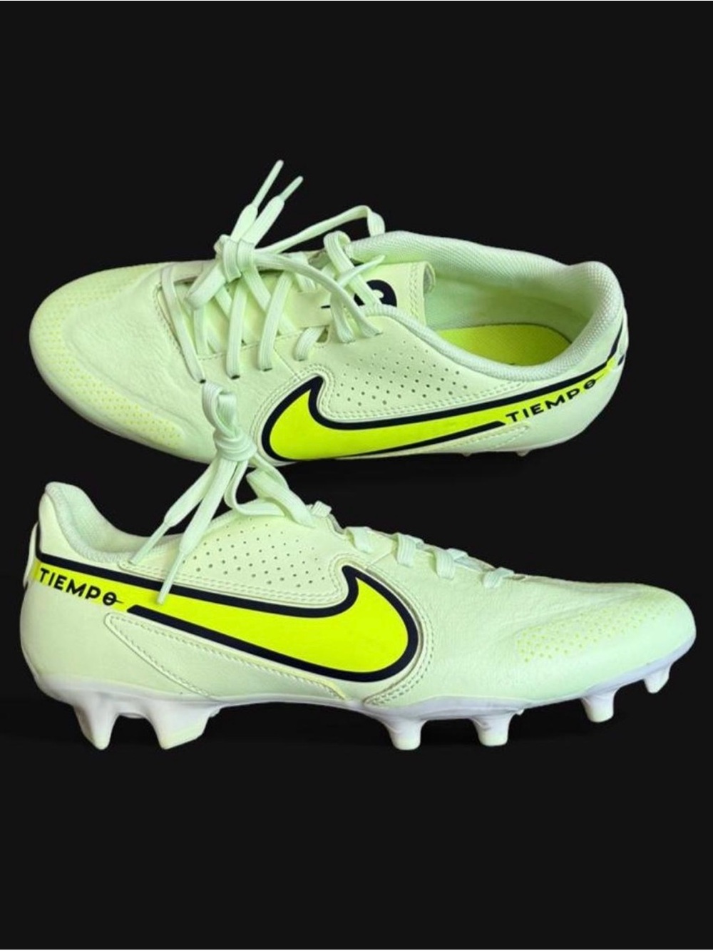 Nike Men's Tiempo Soccer Cleats - White/Neon Yellow